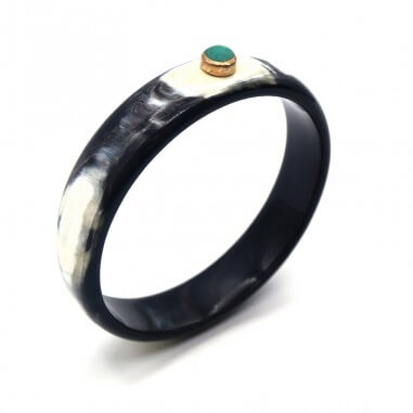 Bracelet dark horn 15mm set in gold...