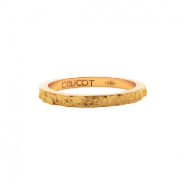 Wedding ring in 18K yellow gold...