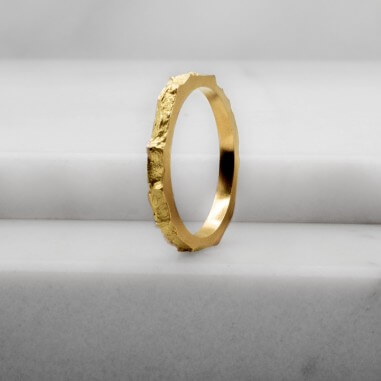 Wedding ring in 18K yellow gold A-76 M