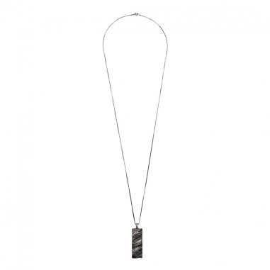 Photo sur fond blanc du collier diamant homme modèle Hypérion-L finition argent vieilli vue de dessus.