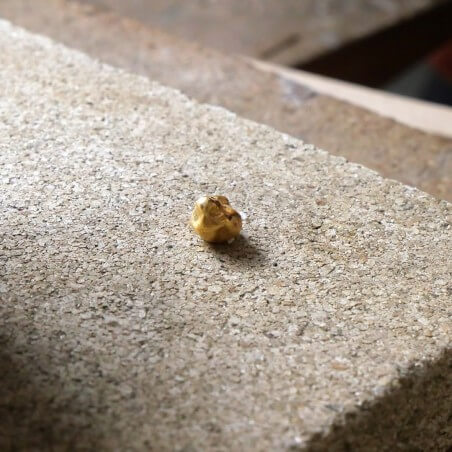 Photo de la pépite créée à partir d'une alliance lors de l'atelier créer sa bague de divorce.