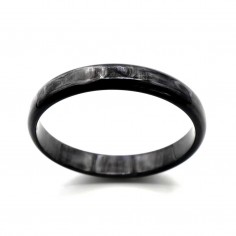 Photo sur fond blanc du jonc en corne foncée 10 mm vue plongeant.