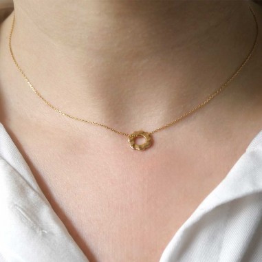 18-karat yellow gold sun pendant