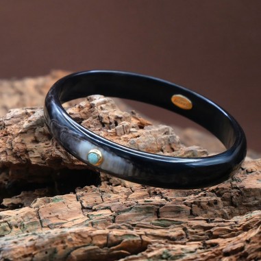 Jonc en corne foncée 10mm serti...