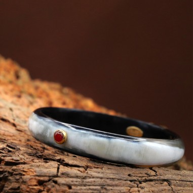 Jonc en corne foncée 10mm serti...