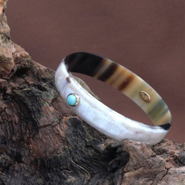 Bangle in clear horn 15mm set in...