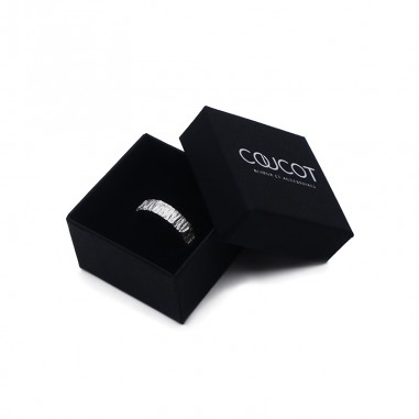 Hyper-IO-L men's wedding ring