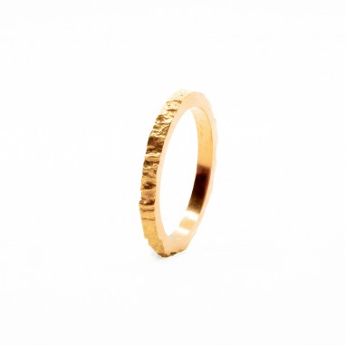 Wedding ring in 18K yellow gold...