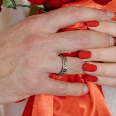 Men's wedding ring with... 2