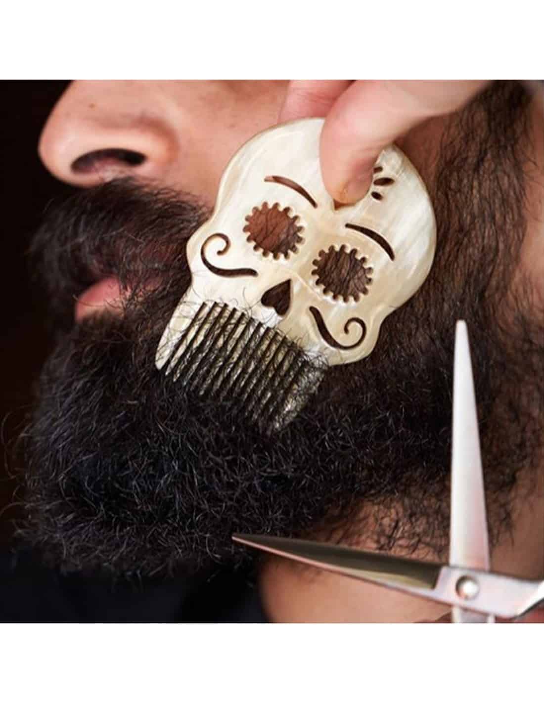 Peigne pour barbe et moustache - En corne, 9 cm