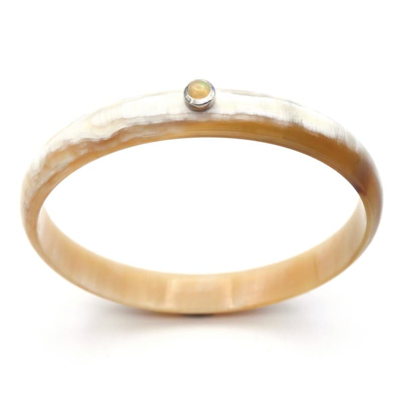 Bracelet clear horn 10mm set in...