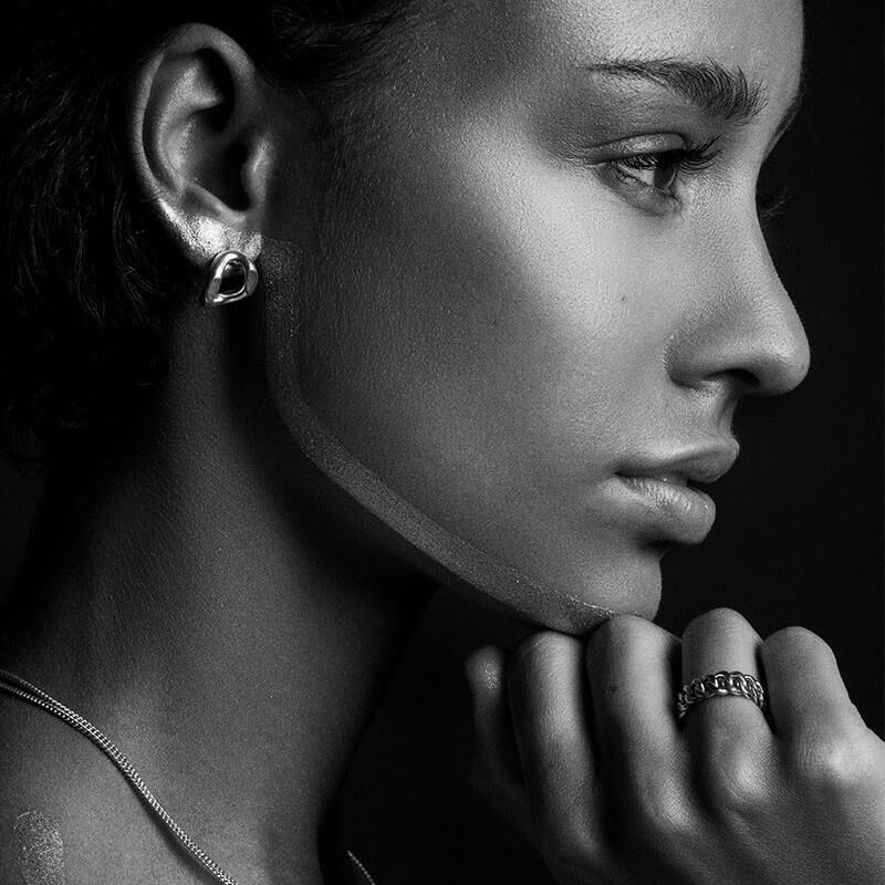 Boucles d'oreilles puces - Titanium