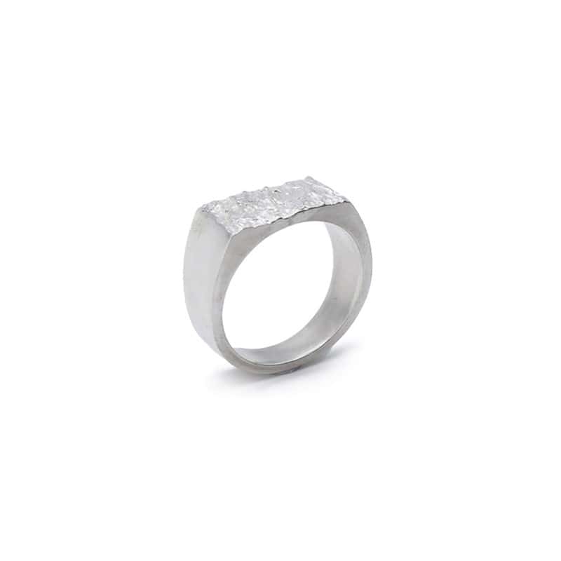 Hyper-IO-R silver signet ring