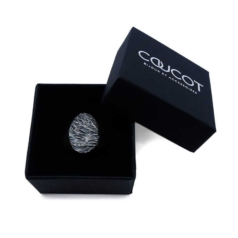 Hyper-IO-S signet ring